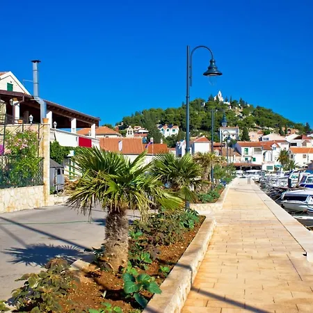 In Tribunj Mit Meerblick, Balkon, Klimaanlage, W-lan 5034-3 公寓