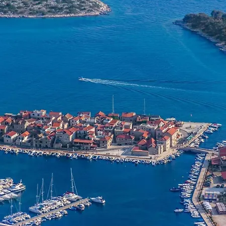 公寓 In Tribunj Mit Meerblick, Balkon, Klimaanlage, W-lan 5034-3 Tribalj