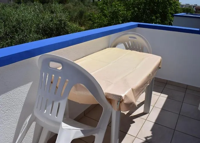 In Tribunj Mit Meerblick, Balkon, Klimaanlage, W-lan 5034-3 Appartement