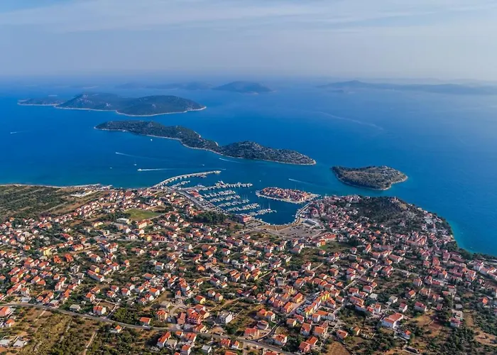 In Tribunj Mit Meerblick, Balkon, Klimaanlage, W-lan 5034-3 Apartment Tribunj (Sibenik-Knin)