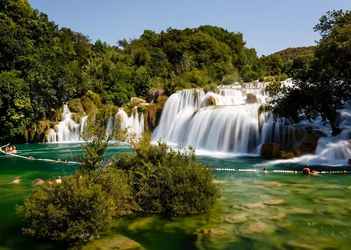 Appartement In Tribunj Mit Meerblick, Balkon, Klimaanlage, W-lan 5034-3 Tribalj