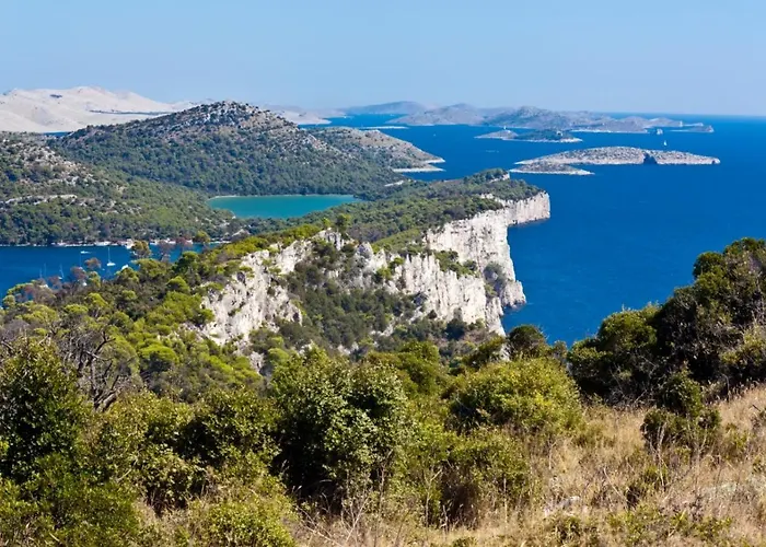 In Tribunj Mit Meerblick, Balkon, Klimaanlage, W-lan 5034-3 Tribalj