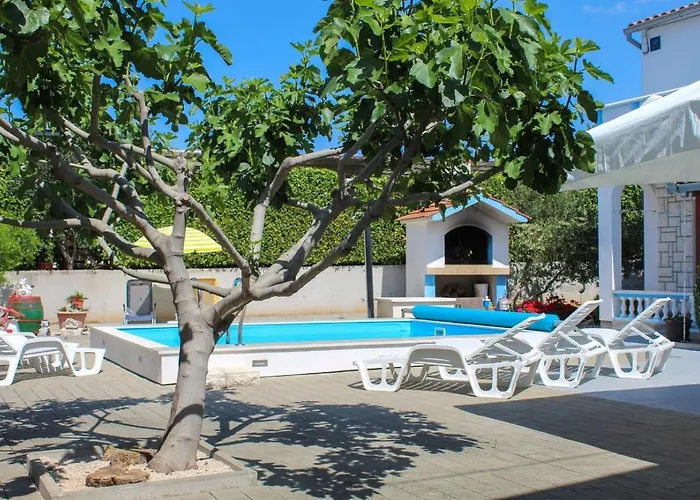 In Tribunj Mit Meerblick, Balkon, Klimaanlage, W-lan 5034-3 Appartement Tribalj