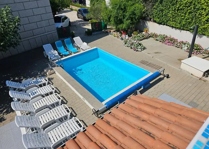 Appartement In Tribunj Mit Meerblick, Balkon, Klimaanlage, W-lan 5034-3 Tribalj